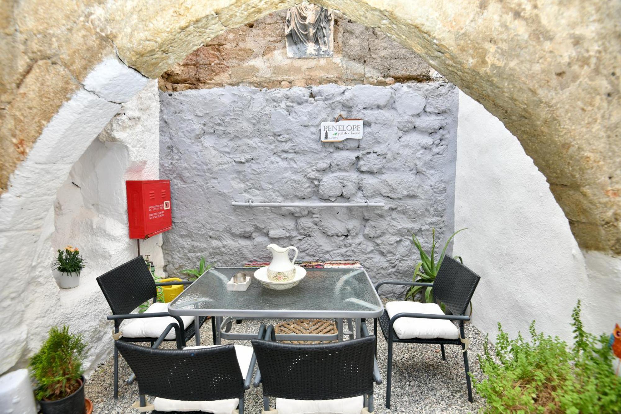 Penelope Garden House Old Town Appartement Rhodes City Buitenkant foto